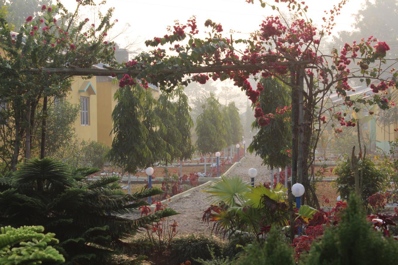 The Mystic Forest - A Tea Garden Resort At Dooars Madari Hat Exteriör bild